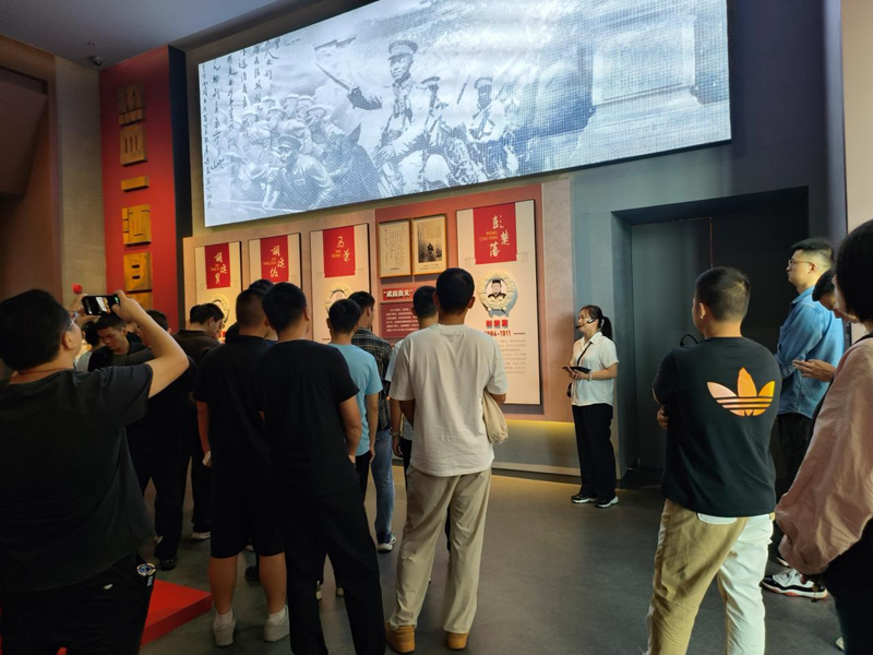 <a href="./xwzx/gzdt/202609/t20260924_785325.html">鄂州市2026年度秋季退役军人适应性培训圆满落幕</a>
